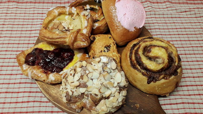 Una Bakery - Hospitality and gastronomy