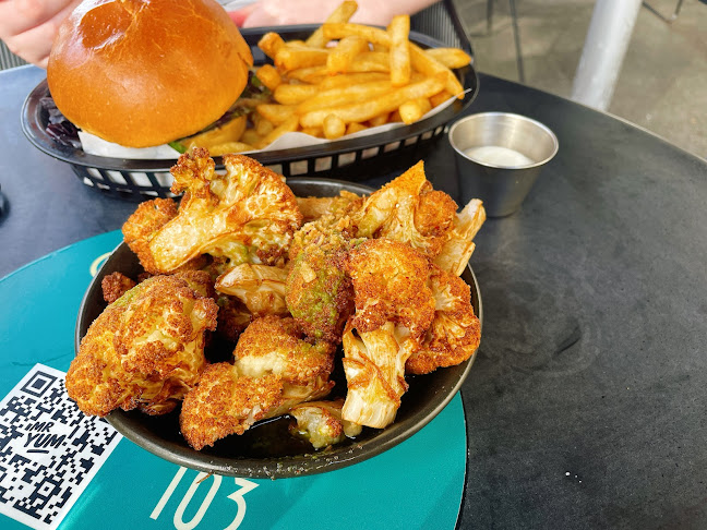 Comments and reviews of St Johns Bar and Restaurant