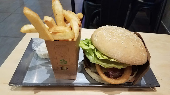 BurgerFuel Mt Wellington Phone number