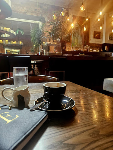 La Vista Cafe & Restaurant - Hospitality and gastronomy