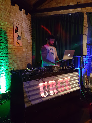 The Dogs Bollix Open Times