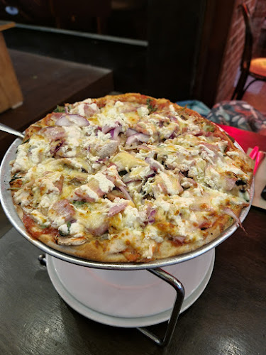 Fat Badgers Pizza Bar Queenstown - Queenstown