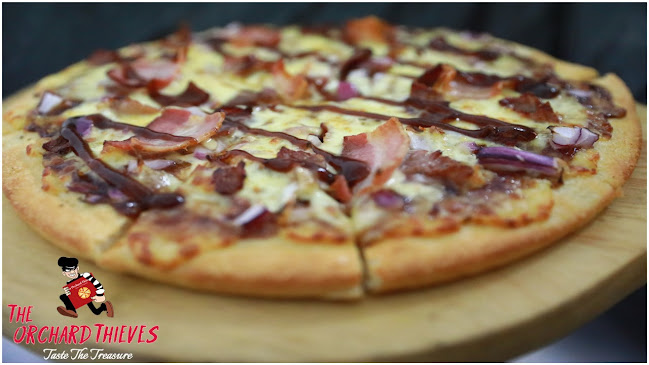The Orchard Thieves Pizza Welcome Bay - Hospitality and gastronomy