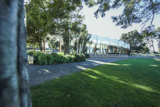 Rotoroa Drive, Hamilton Lake, Hamilton 3204, New Zealand