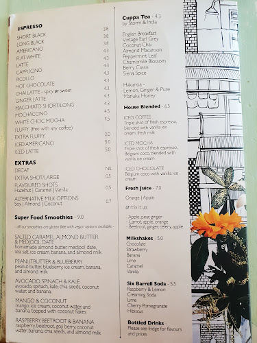 Comentarii opinii despre Little King Café