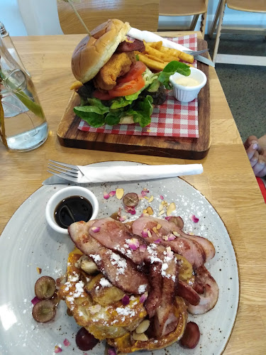 Urban Eatery - Hospitality and gastronomy