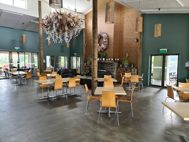 Riverstone Kitchen - Waitaki Bridge