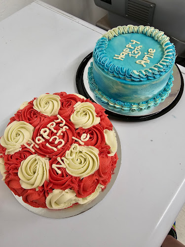 Alyx's Sweet Bakery - Hospitality and gastronomy