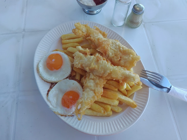 Opinii despre Ma Bakers Hot Bread Shop în Putāruru - Hospitality and gastronomy