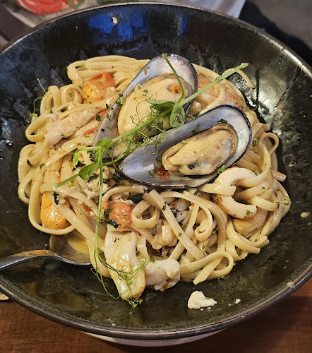 Santeria Pizza And Pasta - Hospitality and gastronomy