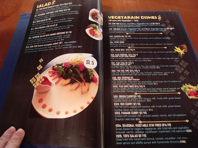 EAT THAI RESTAURANT - Hospitality and gastronomy