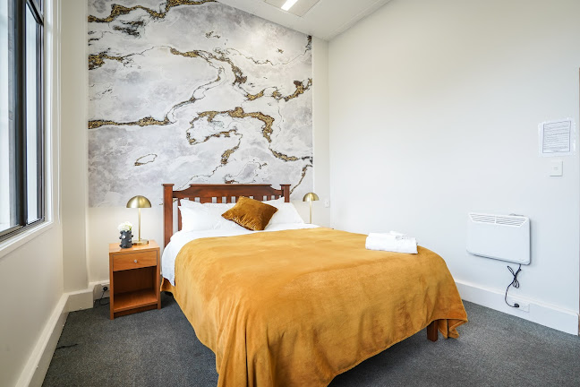 Tuatara Lodge Open Times