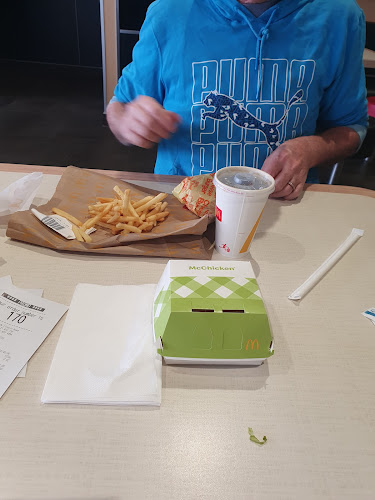 McDonald's Lincoln Road - Hospitality and gastronomy