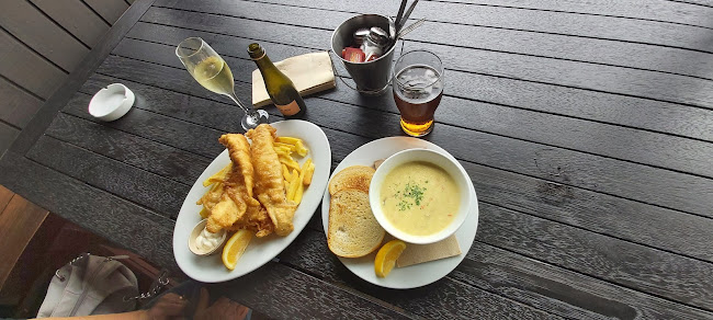 Grace O'Malley's Irish Inn Whitianga - Hospitality and gastronomy