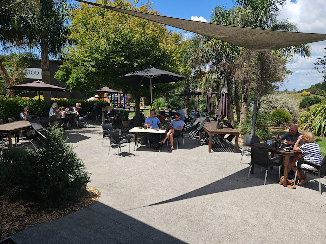 Comments and reviews of The Corner Stone Cafe