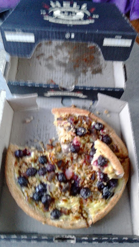 Hell Pizza Mana - Porirua