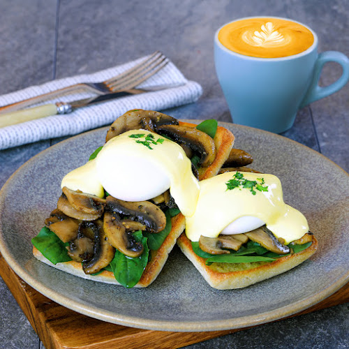 The Coffee Club LynnMall.