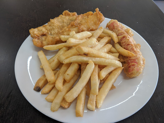 SK LUNCH BAR AND TAkEAWAY - Hospitality and gastronomy