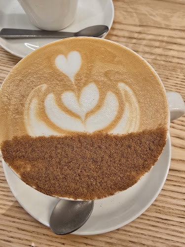 Sentinel Cafe - Hamilton