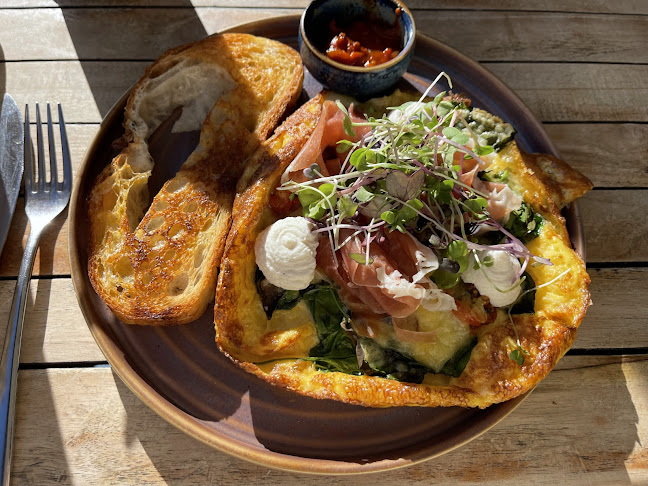 Comentarii opinii despre Eddie's Brunch Parlour