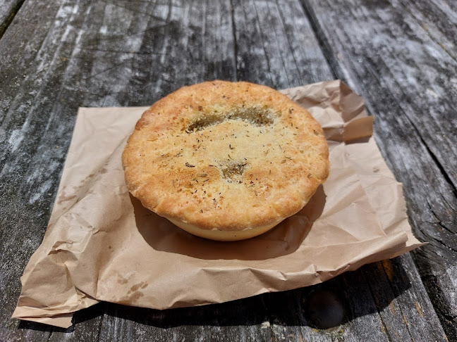 Two Tides Bakery - Hospitality and gastronomy