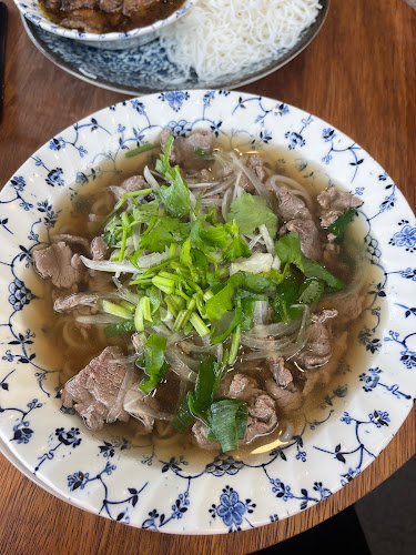 November Cafe Mairangi Bay - Hospitality and gastronomy