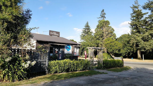 Salmon Tales Cafe Open Times