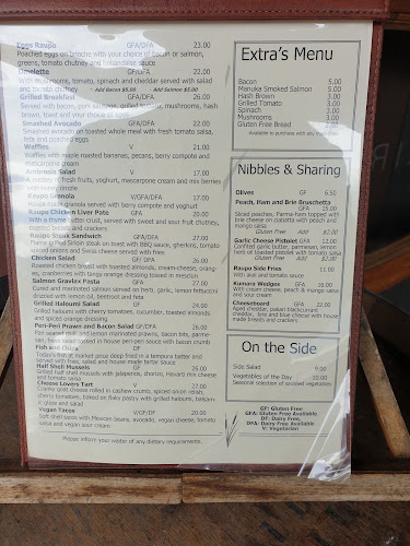 Raupo Cafe, Restaurant & Traiteur