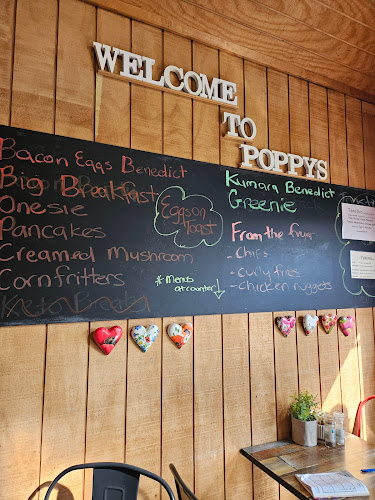 Poppys Cafe - Tīrau