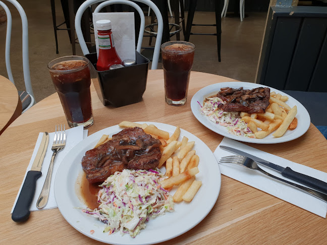 Empire Tavern - Hospitality and gastronomy