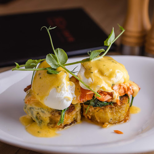 21 Days Bar & Brasserie