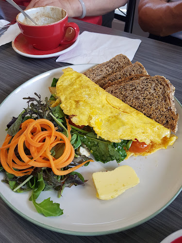 Roselands Cafe & Bakery - Hospitality and gastronomy