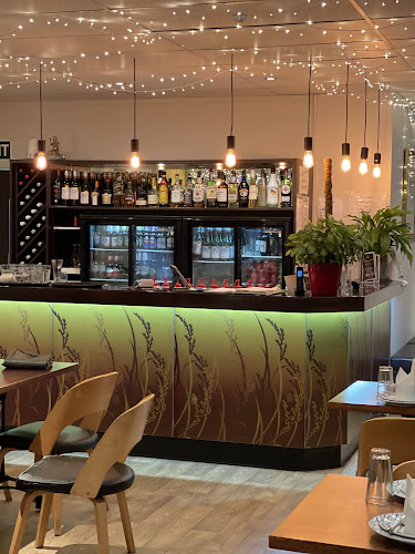 Khawhom Thai Restaurant