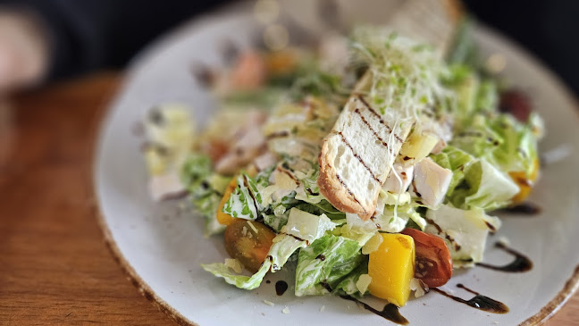 Mackenzies Cafe Bar & Grill - Lake Tekapo