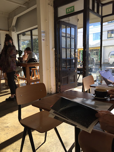 Comments and reviews of Peoples Coffee Constable Street