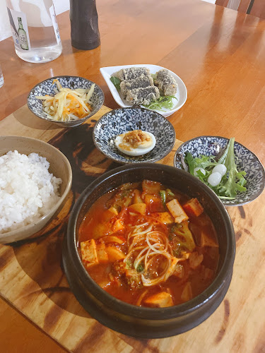 Comentarii opinii despre MARU KOREAN & JAPANESE RESTAURANT