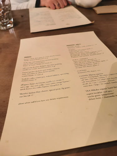Reviews of No 7 Balmac in Dunedin - Hospitality and gastronomy