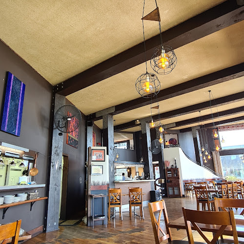 Raupo Cafe, Restaurant & Traiteur - Blenheim