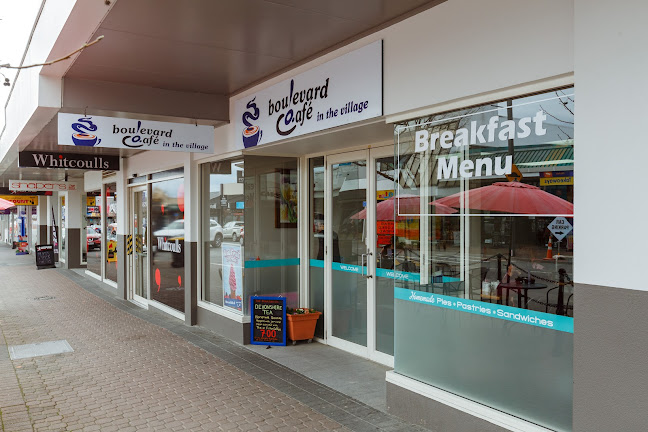 Boulevard Cafe in the Village - Hospitality and gastronomy