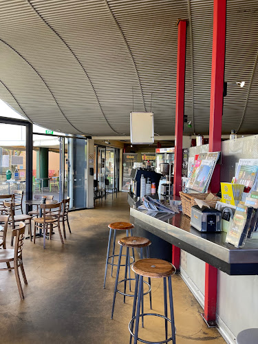 Wholly Bagels & Pizza Thorndon - Hospitality and gastronomy