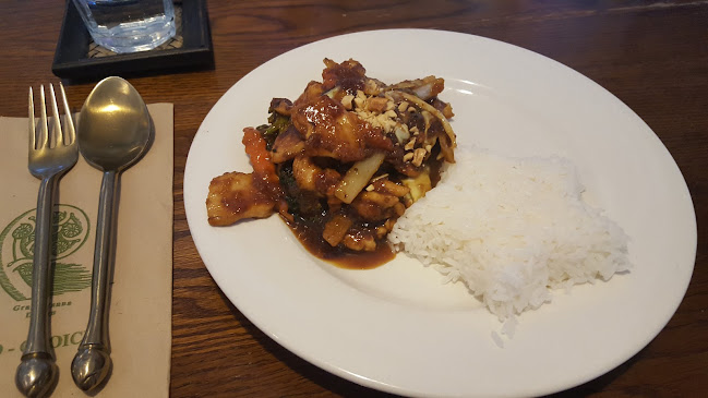 Comments and reviews of Hoon Hay Thai Restaurant