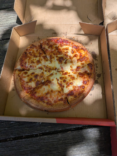 Opinii despre PIZZA CLUB MAX - PUKEKOHE în Auckland - Hospitality and gastronomy