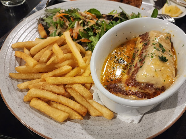 Comentarii opinii despre The Black Dog Kitchen & Bar