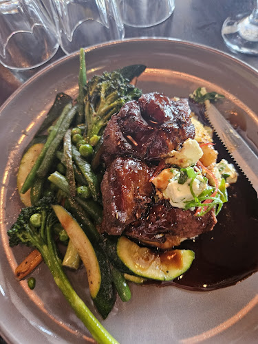 60 The Esplanade, Inner Kaiti, Gisborne 4010, New Zealand