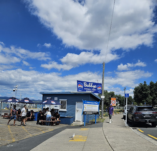 Bobbys Fresh Fish Market Tauranga Waterfront - Hospitality and gastronomy