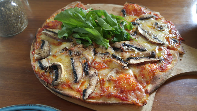 Pinot Junction -Lakeside Cafe - Cromwell