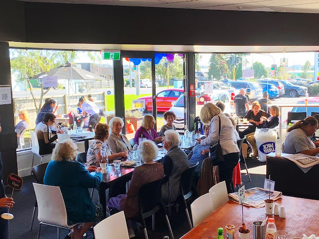 Sierra Café Lincoln Road - Hospitality and gastronomy