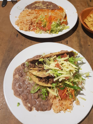 Comments and reviews of Mexican Cafe