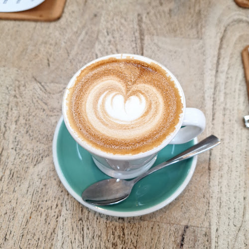 November Cafe Mairangi Bay - Auckland