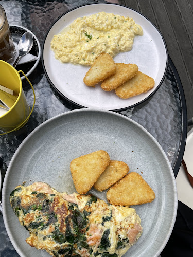 Urban Jungle Cafe - Hospitality and gastronomy